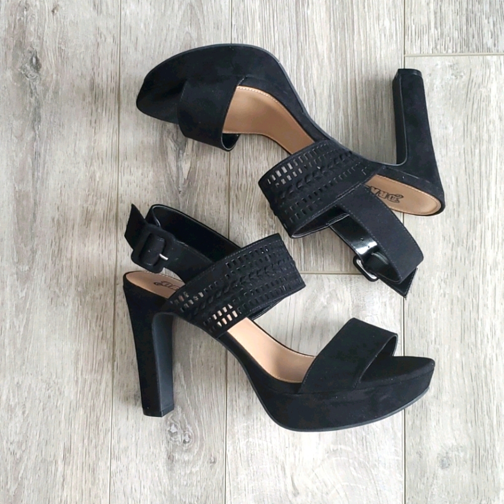 Brash Black Chunky Dressy Heels